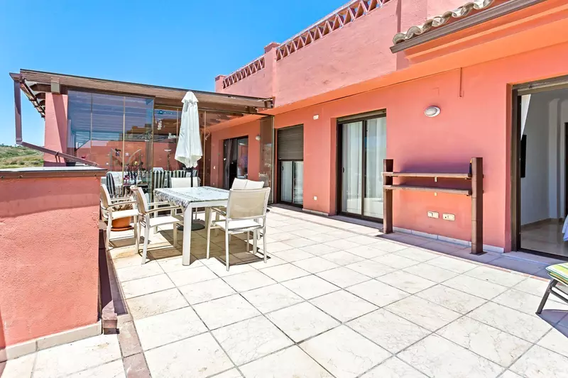 Penthouse in Casares Playa