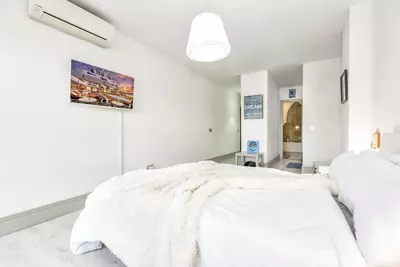 Middle Floor Apartment in Nueva Andalucía