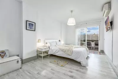 Middle Floor Apartment in Nueva Andalucía