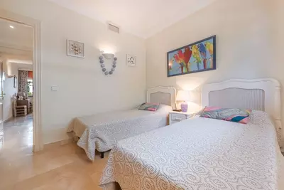 Ground Floor Apartment in Nueva Andalucía