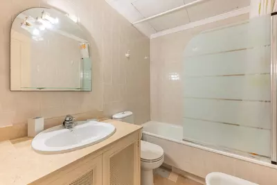 Ground Floor Apartment in Nueva Andalucía