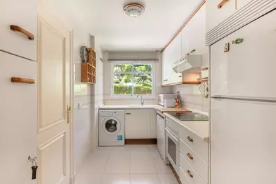 Ground Floor Apartment in Nueva Andalucía