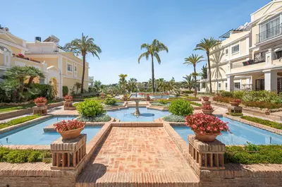 Ground Floor Apartment in Nueva Andalucía