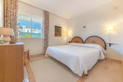 Ground Floor Apartment in Nueva Andalucía