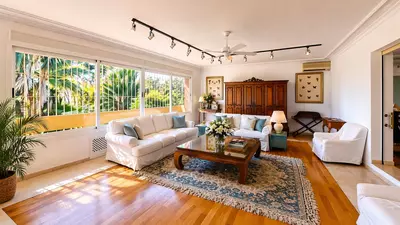 Detached Villa in Guadalmina Baja