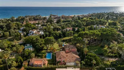 Detached Villa in Guadalmina Baja