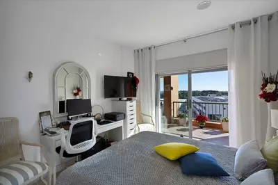 Middle Floor Apartment in Atalaya