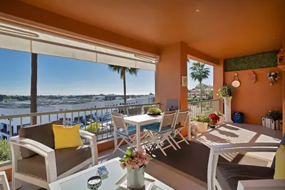 Middle Floor Apartment in Atalaya