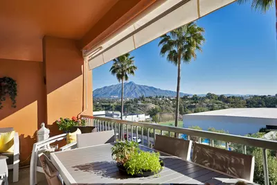 Middle Floor Apartment in Atalaya