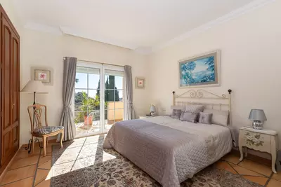 Detached Villa in Elviria