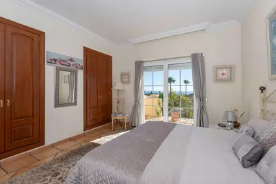 Detached Villa in Elviria