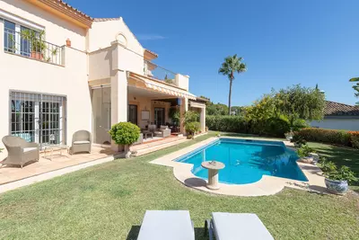 Detached Villa in Elviria