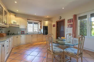 Detached Villa in Elviria