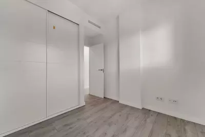 Middle Floor Apartment in Estepona