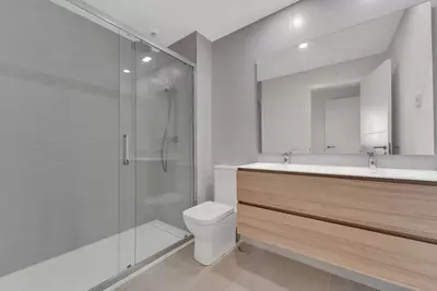 Middle Floor Apartment in Estepona