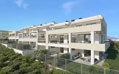 Middle Floor Apartment in Estepona