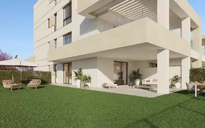 Middle Floor Apartment in Estepona