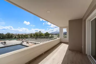 Middle Floor Apartment in Nueva Andalucía