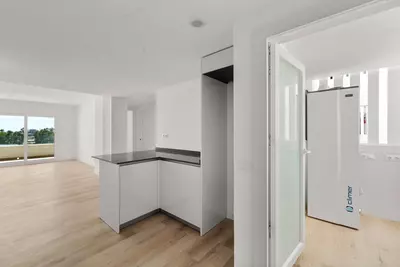 Middle Floor Apartment in Nueva Andalucía