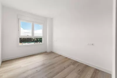 Middle Floor Apartment in Nueva Andalucía