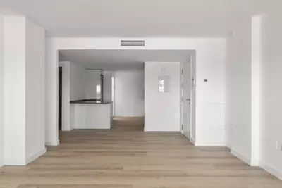 Middle Floor Apartment in Nueva Andalucía