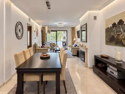 Middle Floor Apartment in Benahavís