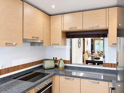 Middle Floor Apartment in Benahavís