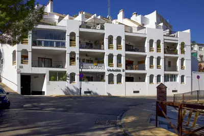Middle Floor Apartment in Benahavís