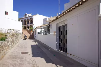Middle Floor Apartment in Benahavís