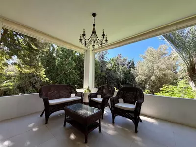 Ground Floor Apartment in Nueva Andalucía