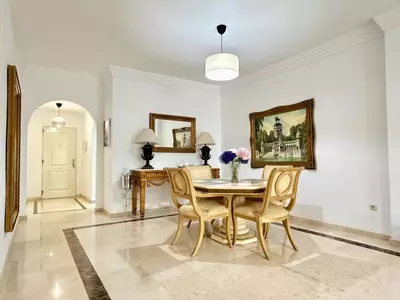 Ground Floor Apartment in Nueva Andalucía