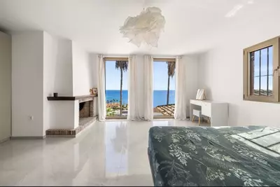 Detached Villa in Estepona