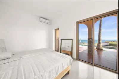 Detached Villa in Estepona