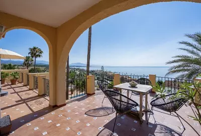 Detached Villa in Estepona