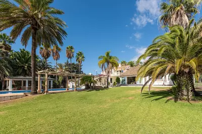 Detached Villa in Estepona