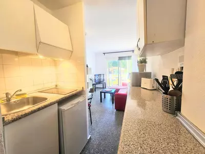 Middle Floor Apartment in Artola