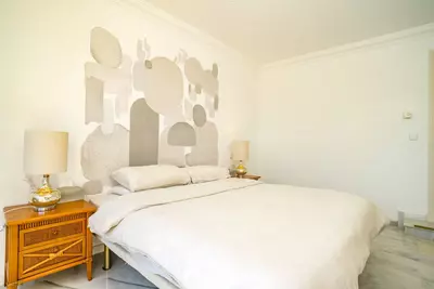 Middle Floor Apartment in Nueva Andalucía