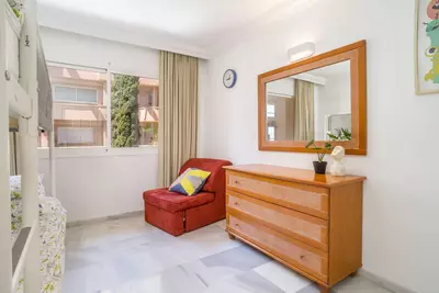 Middle Floor Apartment in Nueva Andalucía