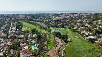 Detached Villa in Nueva Andalucía