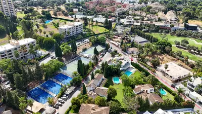 Detached Villa in Nueva Andalucía
