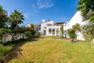 Semi-Detached House in Estepona