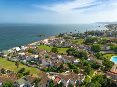 Semi-Detached House in Estepona