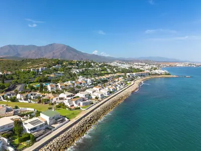 Semi-Detached House in Estepona