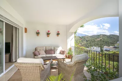 Ground Floor Apartment in Benahavís