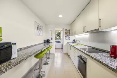 Ground Floor Apartment in Benahavís
