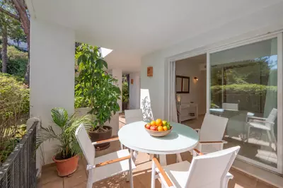 Ground Floor Apartment in Benahavís
