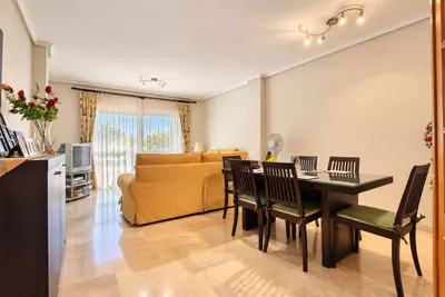 Middle Floor Apartment in Cabopino