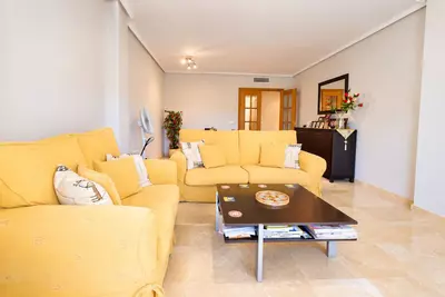 Middle Floor Apartment in Cabopino
