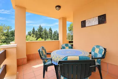 Middle Floor Apartment in Cabopino