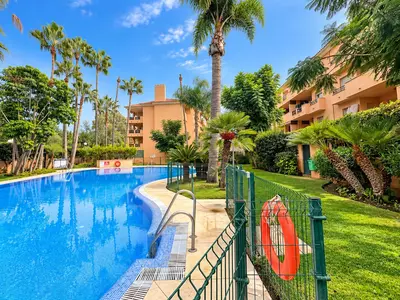 Middle Floor Apartment in Cabopino